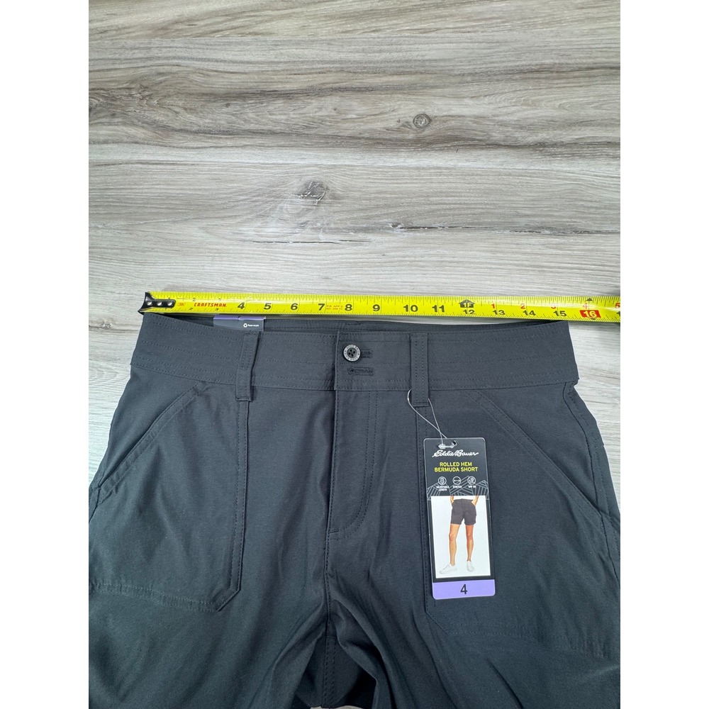NWT Eddie Bauer Womens Rolled Hem Bermuda Shorts Black Stretch Hiking Size 4 - Picture 8 of 16